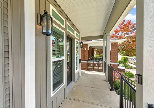 Photo 3 of Condo for sale at 973 Oak St, Columbus, OH 43205 | MLS# 226014455 | Listing updated on 2026-09-04