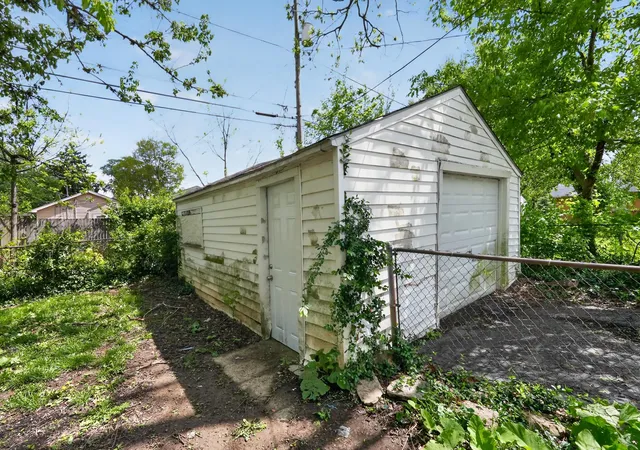 Homes for sale in Columbus, OH | 3028 Hiawatha St, Columbus, OH 43224 | MLS# 226015009
