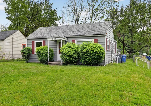 Homes for sale in Columbus, OH | 680 Robinwood Ave, Columbus, OH 43213 | MLS# 226016093