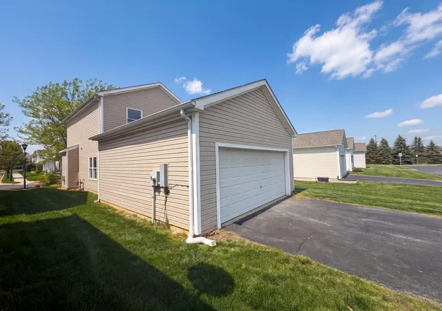5th image of 825 Summerville Dr, Delaware, OH 43015 | MLS# 226014648