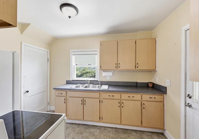 Homes for sale in Columbus, OH | 2201 Ferris Rd, Columbus, OH 43224 | MLS# 226014706