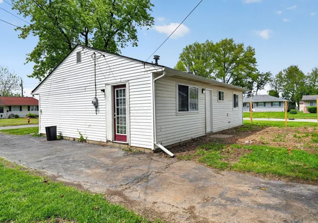 Homes for sale in Columbus, OH | 2446 Kitchner Dr, Columbus, OH 43207 | MLS# 226015023