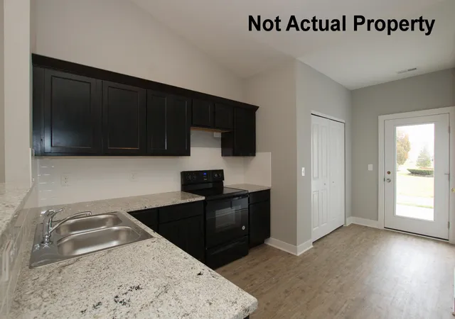 Photo 3 of Condo for sale at 1976 Jamesburg, Newark, OH 43055 | MLS# 226014751 | Listing updated on 2026-10-06