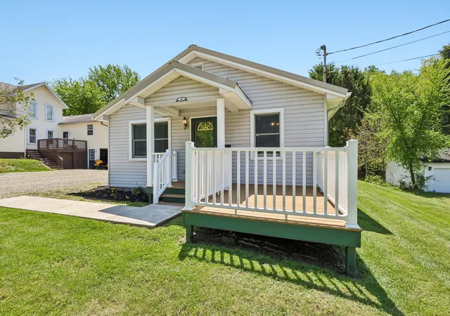 Homes for sale in Coshocton, OH | 99 N 20Th St, Coshocton, OH 43812 | MLS# 226016028