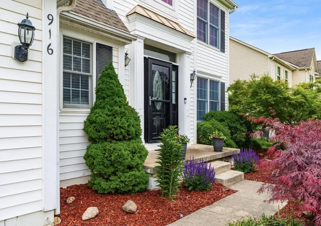 4th image of 916 Washington St, Pickerington, OH 43147 | MLS# 226015063