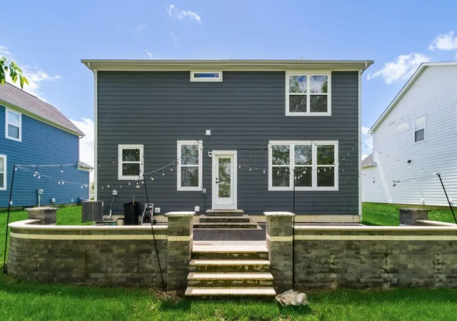 Photo 2 of Single family home for sale at 2986 Beechwood Dr, Powell, OH 43065 | MLS# 226014916 | Listing updated on 2026-09-06