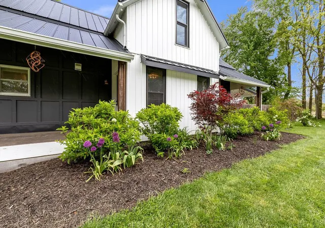 Homes for sale in Johnstown, OH | 5544 Miller Church Rd, Johnstown, OH 43031 | MLS# 226014978