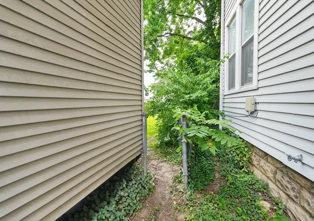 4th image of 431 Columbian Ave, Columbus, OH 43223 | MLS# 226022887