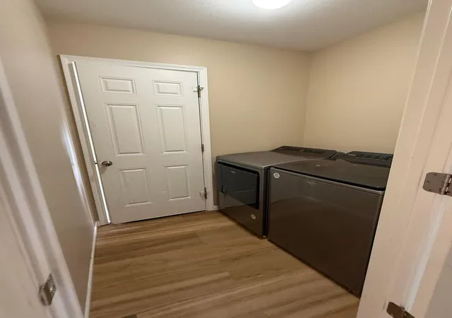3rd image of 544 Doral Ct, Marysville, OH 43040 | MLS# 226015479