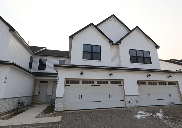1st image of 5662 Dutch Ln, Powell, OH 43065 | MLS# 226015067