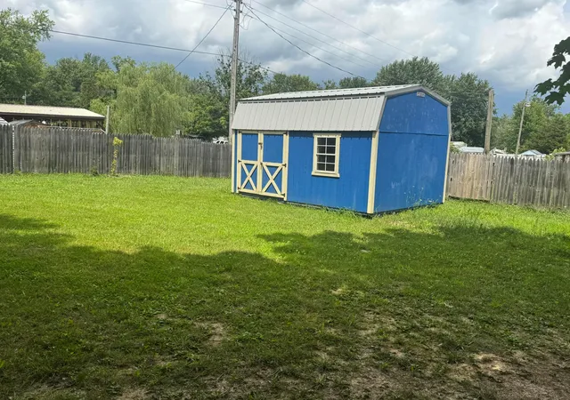 4th image of 10723 Hiawatha Rd, Hillsboro, OH 45133 | MLS# 226015090