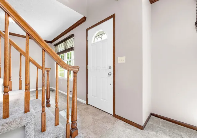 Homes for sale in Bellefontaine, OH | 400 Woodview Dr, Bellefontaine, OH 43311 | MLS# 226020683