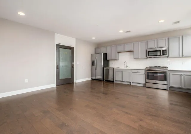 Homes for sale in Columbus, OH | 50 W Broad St #1907, Columbus, OH 43215 | MLS# 226015252