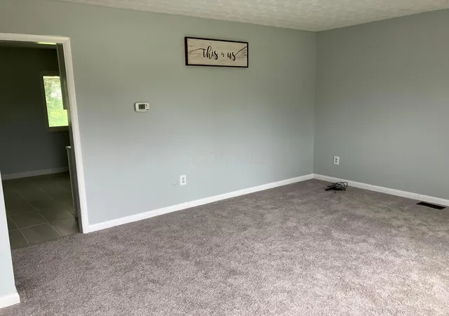 3rd image of 333 Chapelfield Rd, Gahanna, OH 43230 | MLS# 226015326
