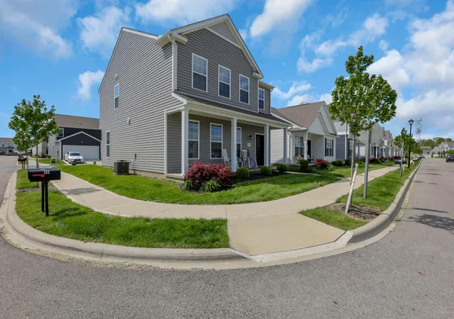 Homes for sale in Newark, OH | 1957 Glassboro St, Newark, OH 43055 | MLS# 226015354
