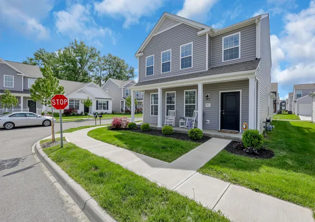 Homes for sale in Newark, OH | 1957 Glassboro St, Newark, OH 43055 | MLS# 226015354