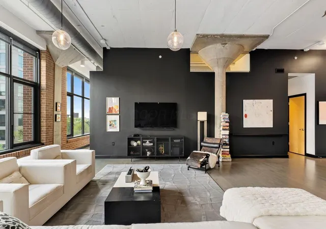 Photo 4 of Condo for sale at 300 W Spring St #408, Columbus, OH 43215 | MLS# 226016303 | Listing updated on 2026-08-24