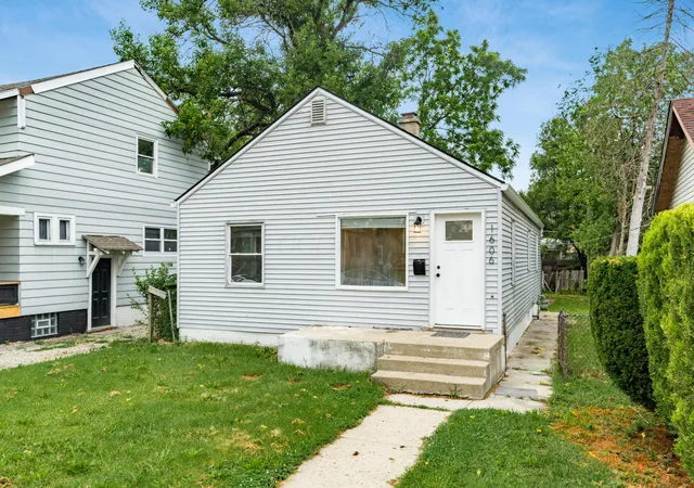 Photo 2 of Single family home for sale at 1606 Cordell Ave, Columbus, OH 43211 | MLS# 226021644 | Listing updated on 2026-07-28