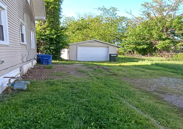 3rd image of 1951 Aberdeen Ave, Columbus, OH 43211 | MLS# 226016340