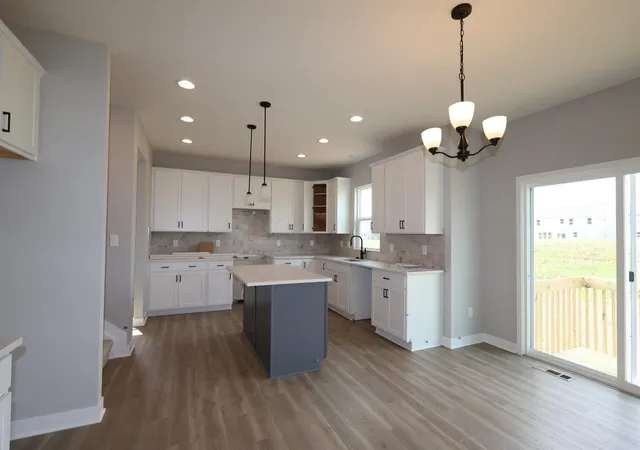 2nd image of 1030 Saddle Tank Dr, Plain City, OH 43064 | MLS# 226015428