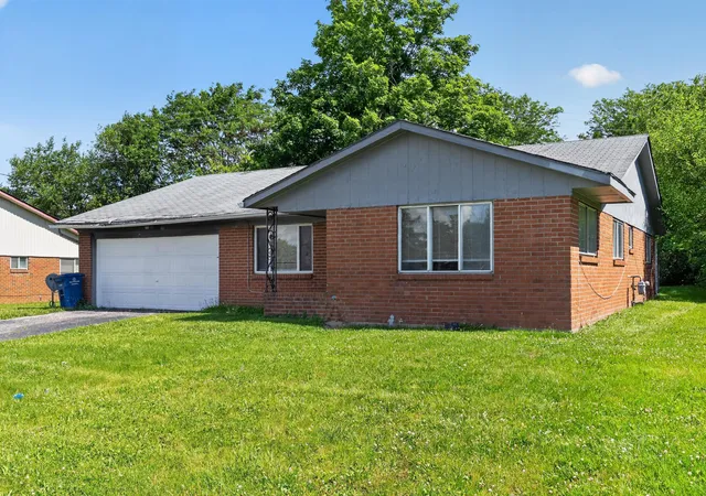 2nd image of 58 Huber Village Blvd, Westerville, OH 43081 | MLS# 226017329