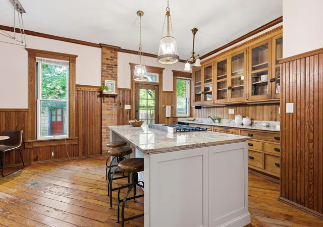 2nd image of 1300 Neil Ave, Columbus, OH 43201 | MLS# 226017081