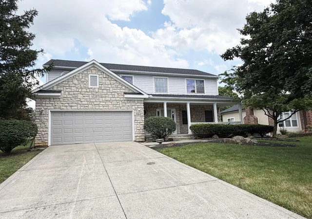 Photo 1 of Sale Pending at 198 Oakwood Ct, Westerville, OH 43081 | MLS# 226025339 | Listing updated on 2026-09-14