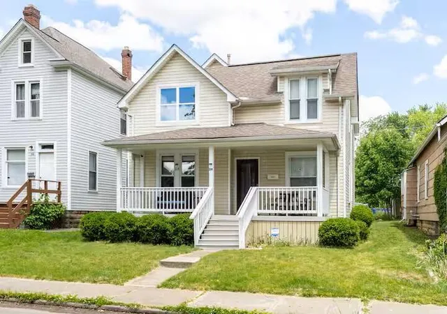 Homes for sale in Columbus, OH | 114 E Patterson Ave, Columbus, OH 43202 | MLS# 226016141