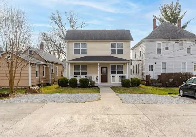 Homes for sale in Columbus, OH | 114 E Patterson Ave, Columbus, OH 43202 | MLS# 226016141