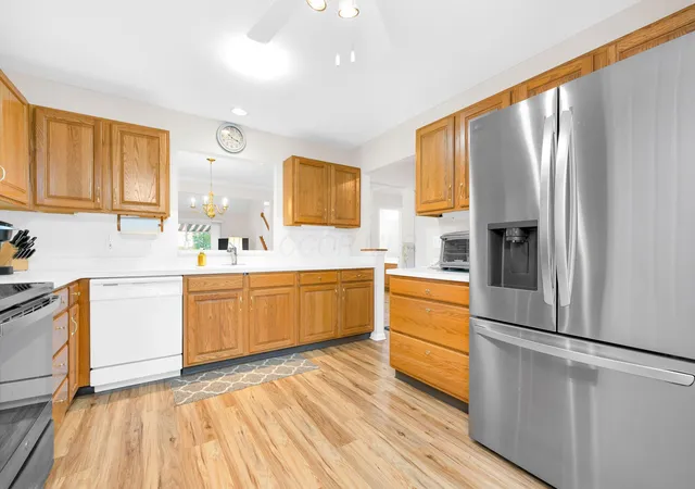 Listing Photo 5 - Condo for sale in building located at 1210 Shawnee Trace, Bellefontaine, OH 43311