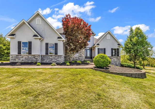 Homes for sale in Laurelville, OH | 16689 Bailor Rd, Laurelville, OH 43135 | MLS# 226016523