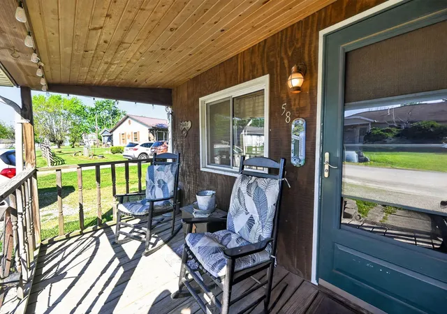 Homes for sale in Bloomingburg, OH | 58 Biddle Blvd, Bloomingburg, OH 43106 | MLS# 226016112