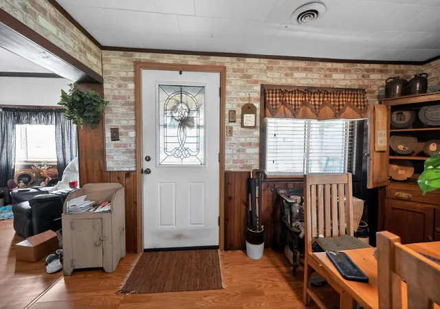 Homes for sale in Bloomingburg, OH | 58 Biddle Blvd, Bloomingburg, OH 43106 | MLS# 226016112