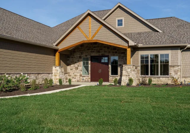 5th image of 9882 Saddle Creek Trl, Dayton, OH 45458 | MLS# 226016136