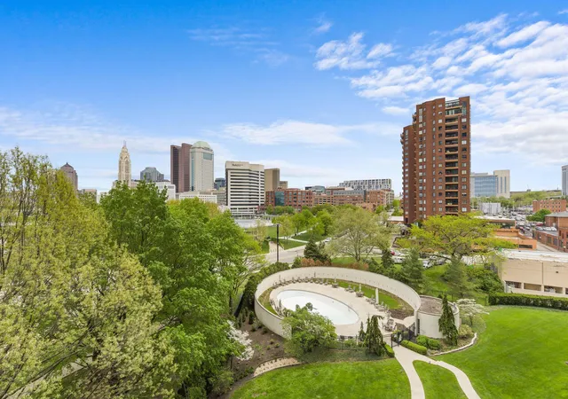 2nd image of 1 Miranova Pl #615, Columbus, OH 43215 | MLS# 226016149