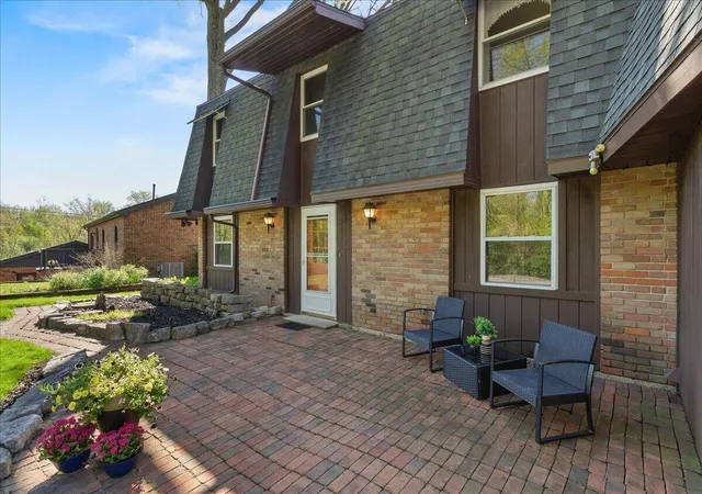Photo 3 of Single family home for sale at 8095 Blue Heron Cv, Huntsville, OH 43324 | MLS# 226016154 | Listing updated on 2026-10-10