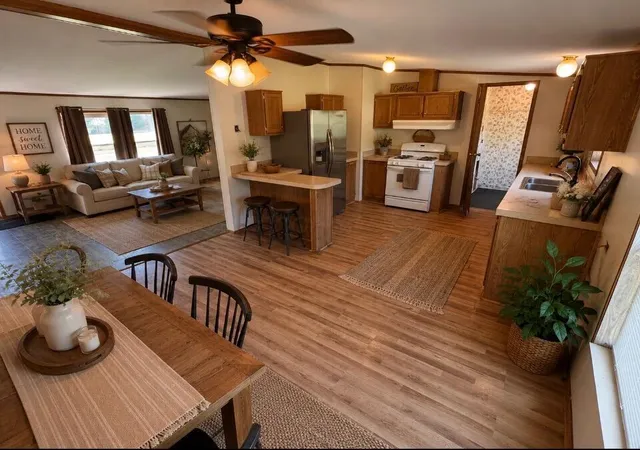 3rd image of 4230 Dragoo Rd, Nashport, OH 43830 | MLS# 226016168