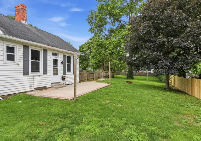 25th image of 131 Front St, Groveport, OH 43125 | MLS# 226021888