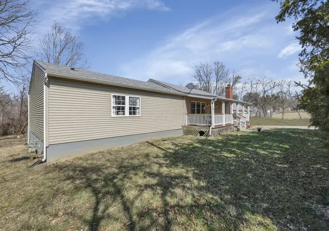 Photo 4 of Single family home for sale at 5060 Wheeling Rd NE, Lancaster, OH 43130 | MLS# 226016284 | Listing updated on 2026-10-07