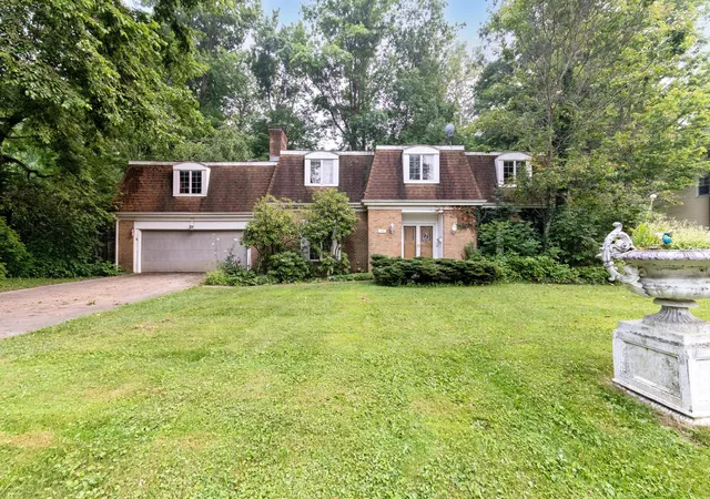 Photo 2 of Single family home for sale at 145 Elmridge Rd, Mansfield, OH 44907 | MLS# 226016426 | Listing updated on 2026-08-23
