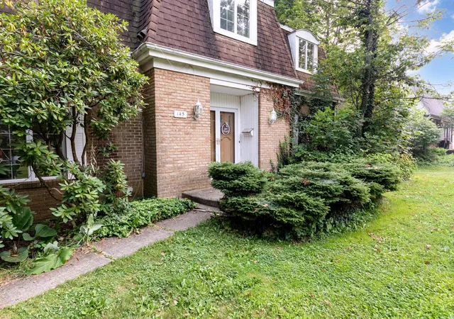 Photo 5 of Single family home for sale at 145 Elmridge Rd, Mansfield, OH 44907 | MLS# 226016426 | Listing updated on 2026-08-23