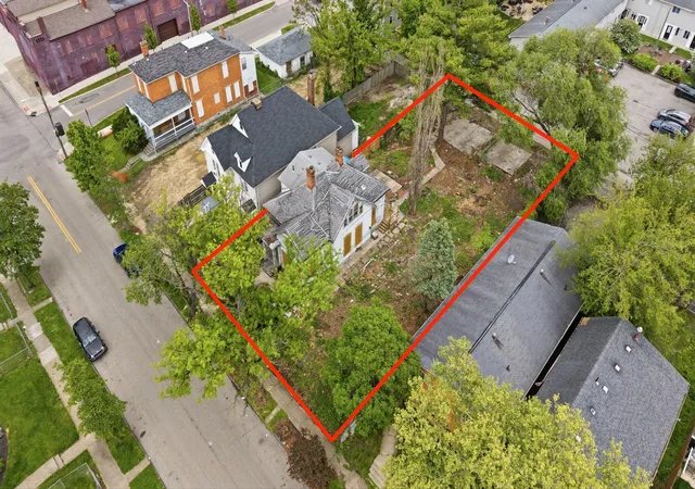 4th image of 1280 Indianola Ave, Columbus, OH 43201 | MLS# 226016327