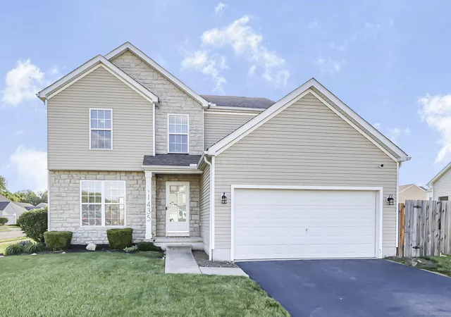 Homes for sale in Circleville, OH | 1435 Shagbark St, Circleville, OH 43113 | MLS# 226016636