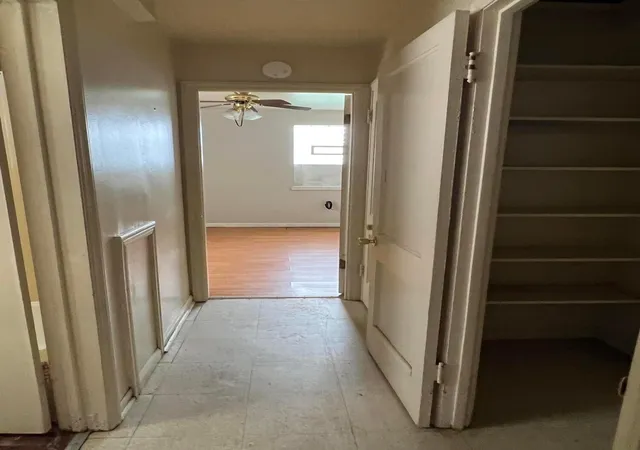 4th image of 1045 Loretta Ave, Columbus, OH 43211 | MLS# 226017341