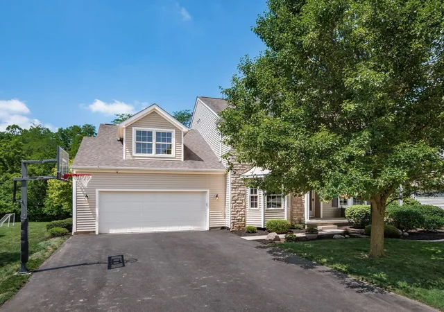 Homes for sale in Marysville, OH | 1811 Chiprock Dr, Marysville, OH 43040 | MLS# 226024780
