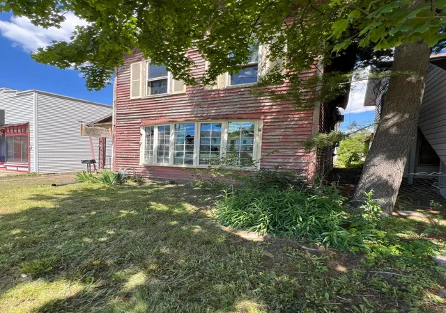 Homes for sale in Newark, OH | 218 Granville St, Newark, OH 43055 | MLS# 226017147
