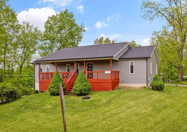 Homes for sale in Thornville, OH | 5328 Alder Rd Ne, Thornville, OH 43076 | MLS# 226016487