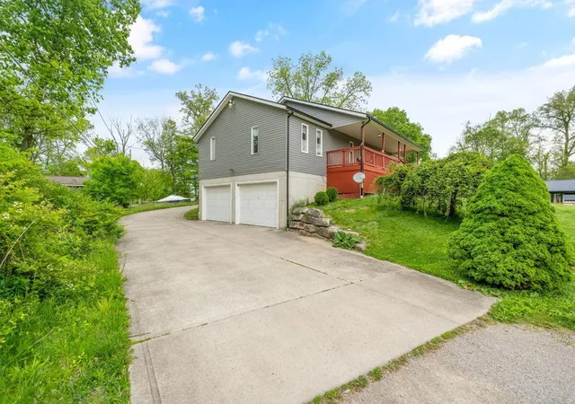 Homes for sale in Thornville, OH | 5328 Alder Rd Ne, Thornville, OH 43076 | MLS# 226016487