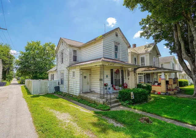 3rd image of 124 Wyandotte St, Lancaster, OH 43130 | MLS# 226016836
