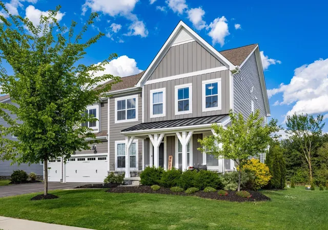 3rd image of 10692 Pearl Creek Dr, Plain City, OH 43064 | MLS# 226016627